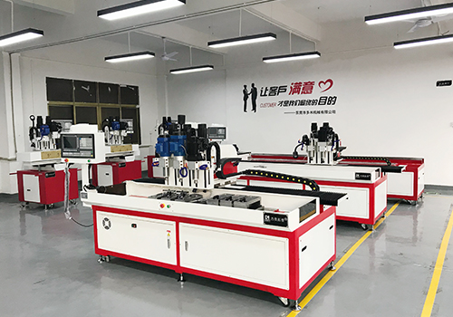 為什么企業(yè)都喜歡使用自動(dòng)鉆孔機(jī)？